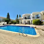 H&o Danaos Sea Breeze Apartment
